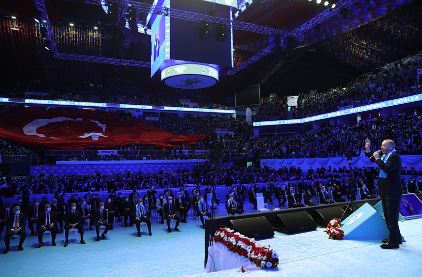DOĞU AKDENİZ’DEN KARADENİZ’E VE EGE’YE KADAR ÇEVREMİZDEKİ TÜM SULARDAKİ HAKLARIMIZI SAĞLAMA ALACAĞIZ