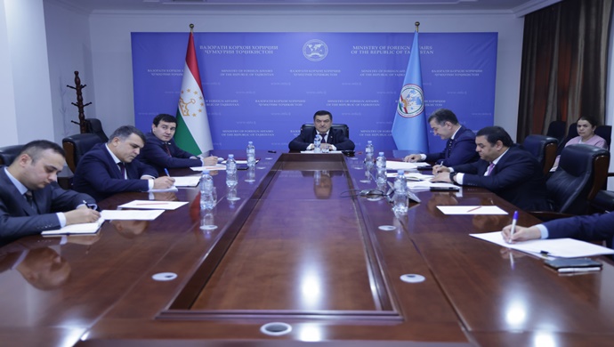 Tacikistan ve Moğolistan Dışişleri Bakanlıkları arasında bakanlıklar arası siyasi istişareler