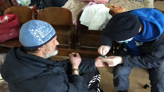 Omsk Bölgesi Sağlık Bakanlığı Klinik Tıbbi ve Cerrahi Merkezi’nde hemşire olan Fyodor Rusin, Mariupol’un kurtarılmasıyla ilgili olarak: Özel bir misyon yürütüyorduk – insanlara yardım ediyorduk