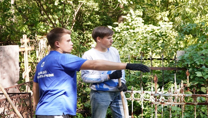 В Самаре активисты «Единой России» почтили память Героев-земляков