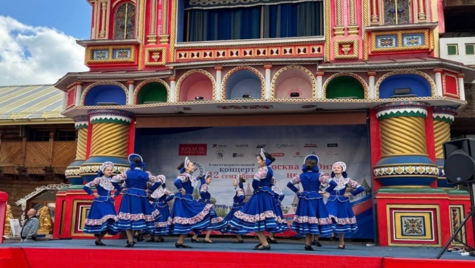 «Единая Россия» организовала благотворительный концерт в Измайловском Кремле в честь бойцов СВО