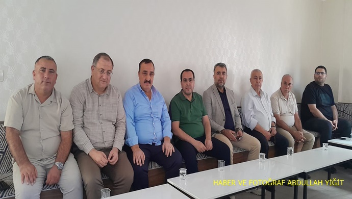 PROTOKOL`DAN ÜNLÜ İŞ ADAMI AKİF ÇOBANOĞLU`NA TAZİYE ZİYARETİ