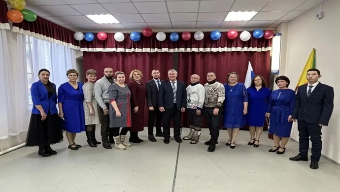 Birleşik Rusya’nın desteğiyle, Transbaykal Bölgesi’ndeki Kyker köyünde bulunan bir kırsal okul tamamen yenilendi