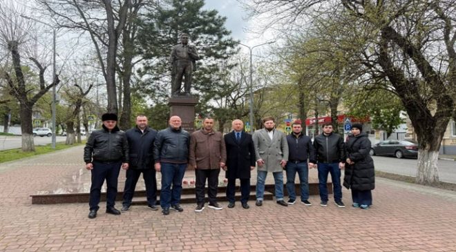 Депутаты «Единой России» доставили гуманитарные грузы из Махачкалы в Новороссийск