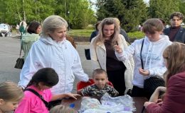 Birleşik Rusya’nın desteğiyle Veliky Novgorod’da bir aile kutlaması düzenlendi
