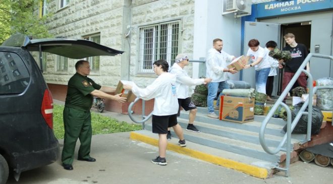 Средства РЭБ, автомобиль, квадрокоптеры, стройматериалы: «Единая Россия» направила новые гумконвои на фронт