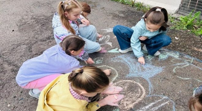 В Казани «Молодая Гвардия Единой России» провела акцию в память о детях – жертвах агрессии