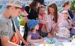 Birleşik Rusya, Kazan sakinlerini komşuluk ilişkileri festivali için bir araya getirdi