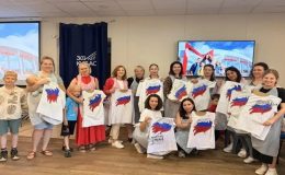 Birleşik Rusya Kadın Hareketi, Kemerovo’da çok çocuklu anneler için yaratıcı bir atölye çalışması düzenledi