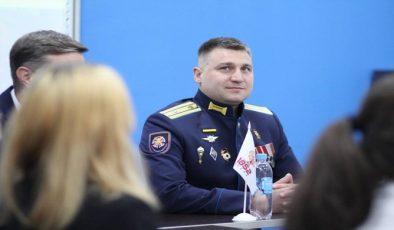 В Москве по инициативе «Единой России» состоялась встреча школьников с участником СВО