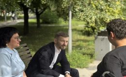 Çukotka’daki Birleşik Rusya partisi, Moskova’daki askeri hastanelere elektrikli tekerlekli sandalyeler bağışladı