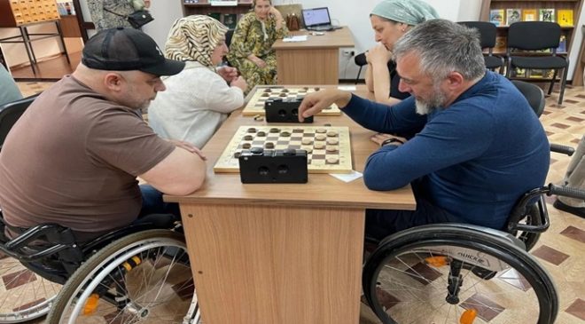 Şampiyonlarla antrenman, aile yarışmaları ve ekstrem koşular: Birleşik Rusya, Rusya’nın Gücü spor maratonuna devam ediyor