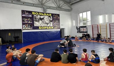 Марафон «Сила России»: в Грозном состоялся мастер-класс по вольной борьбе