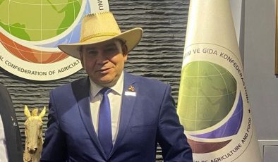 KRAL GAZETECİ ABDULLAH YİĞİT `TEN 30 AĞUSTOS ZAFER BAYRAMI MESAJI