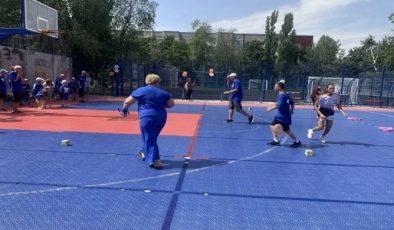 “Özel Çocukluk” parti projesi kapsamında Rostov Oblastı’ndaki Volgodonsk şehrinde bir spor etkinliği düzenlendi