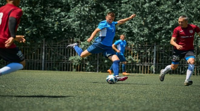 Birleşik Rusya taraftarlarının desteğiyle Birobidzhan’da futbol maçları ve karate müsabakaları düzenlendi