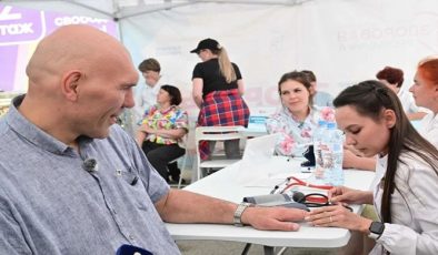 Yoshkar-Ola’da Nikolai Valuev, “Sağlıklı Cumhuriyet” projesiyle tanıştı