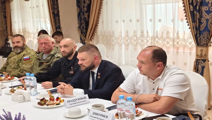 Evgeny Poddubny: Hava Savunma Kuvvetleri gazileri, ülkeyi değiştirecek güçtür