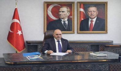 METÖZ MADENCİLİK ANONİM ŞİRKETİ YÖNETİM KURULU BAŞKANI MEHMET ŞEKER`DEN 30 AĞUSTOS ZAFER BAYRAMI MESAJI