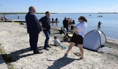 Birleşik Rusya aktivistleri Vladivostok’taki aile dinlenme alanlarının güvenliğini denetledi