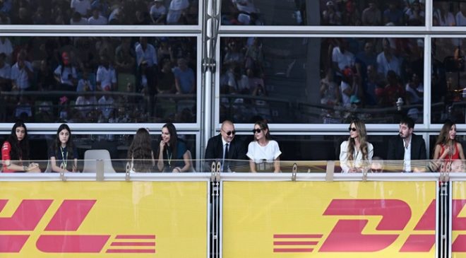 İlham Aliyev ve eşi Mehriban Aliyeva, Azerbaycan Formula 1 Grand Prix’sinin ana yarışını izledi