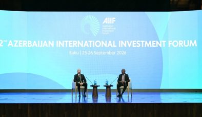 İlham Aliyev, 2. Azerbaycan Uluslararası Yatırım Forumu kapsamında düzenlenen etkinliğe katıldı