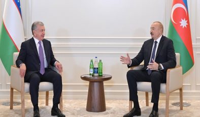 İlham Əliyev Özbəkistan Prezidenti ilə görüşüb