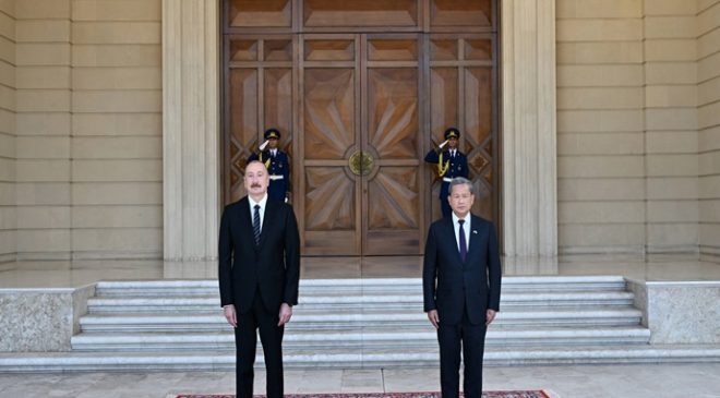 Official welcome ceremony held in Baku for Prime Minister of Cambodia