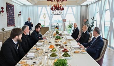 İlham Əliyev və Rusiyanın Çeçenistan Respublikasının başçısı birgə nahar ediblər